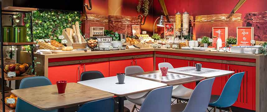 Ibis Paris Avenue de la Republique Breakfast Room Ibis Paris Avenue de la Republique Breakfast Room